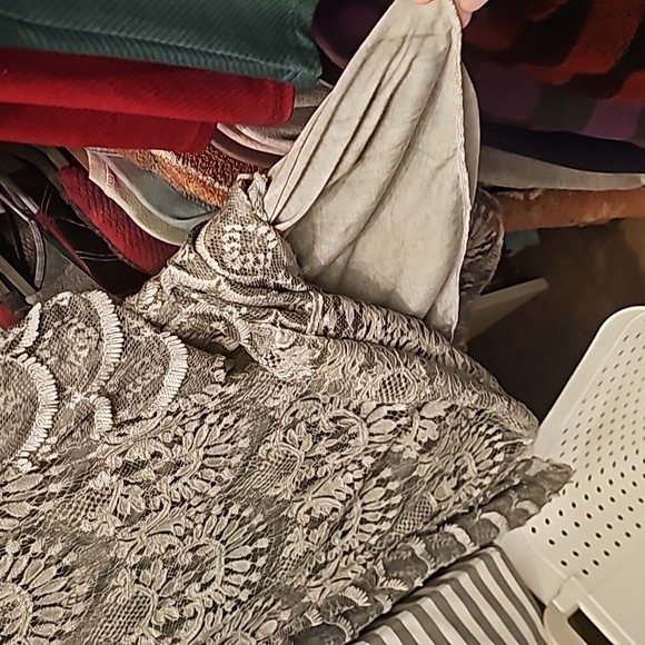 Dress - Picture 5 of 5